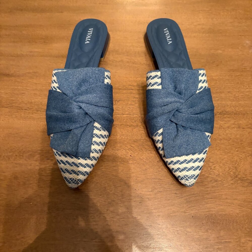 VIVAIA Blue Bow Pointed Toe Mules – Size 39 or US 8